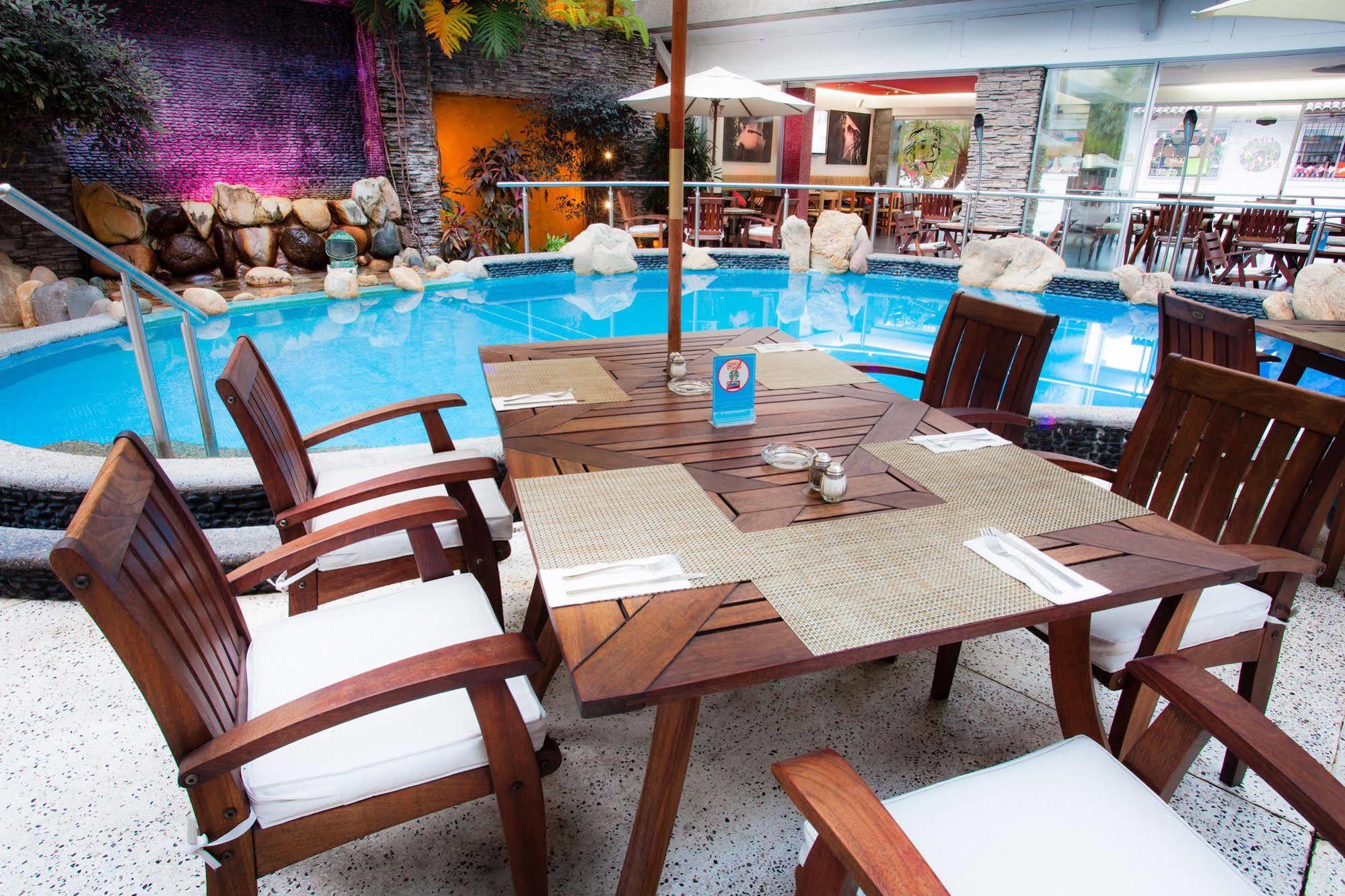 Hotel Rio Malecon Puerto Vallarta Ngoại thất bức ảnh